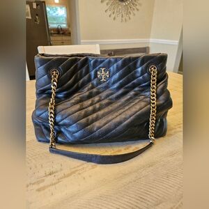 Tory Burch Kira Quilted Chervon Shoulder bag black